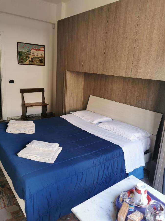 Guest house Sciacchithouse